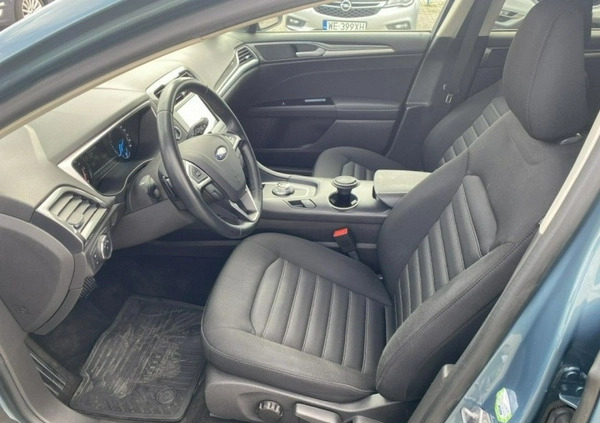 Ford Mondeo cena 89900 przebieg: 115800, rok produkcji 2019 z Warszawa małe 121